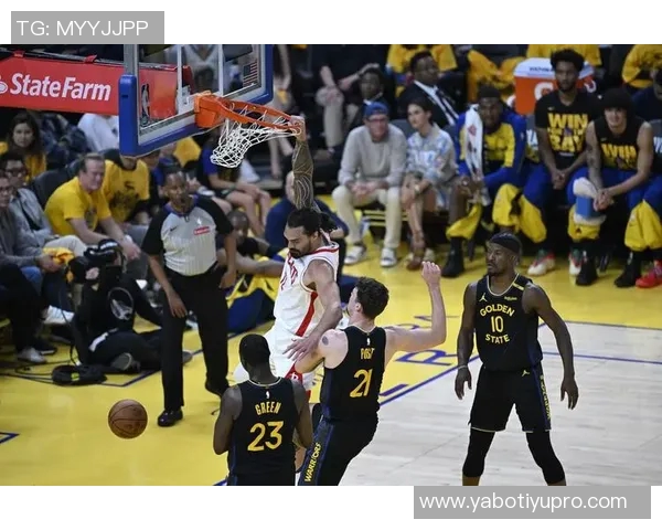 申京盛赞亚当斯展现韧性队友努力拼搏如今状态最佳 申京盛赞亚当斯展现韧性队友努力拼搏如今状态最佳