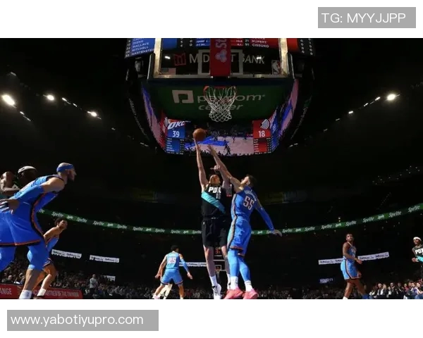 里斯压哨三分绝杀全场杨瀚森高举庆祝展现强大团队精神