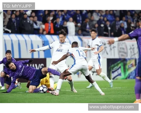 中超赛季结束亚冠新篇章开启海港蓉城申花暂列亚冠精英倒数名次