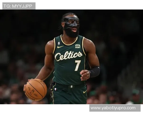 杰伦布朗谈球队成长阶段表示将全力支持队友减轻压力