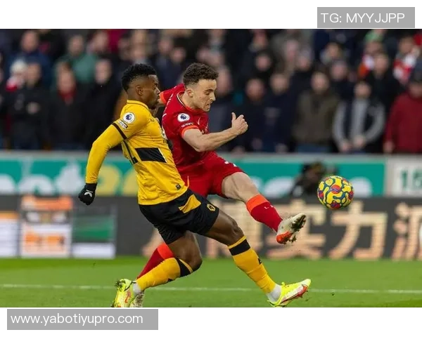 狼队遭遇四个月无胜利困境16轮仅得2分即将迎战利物浦和曼联